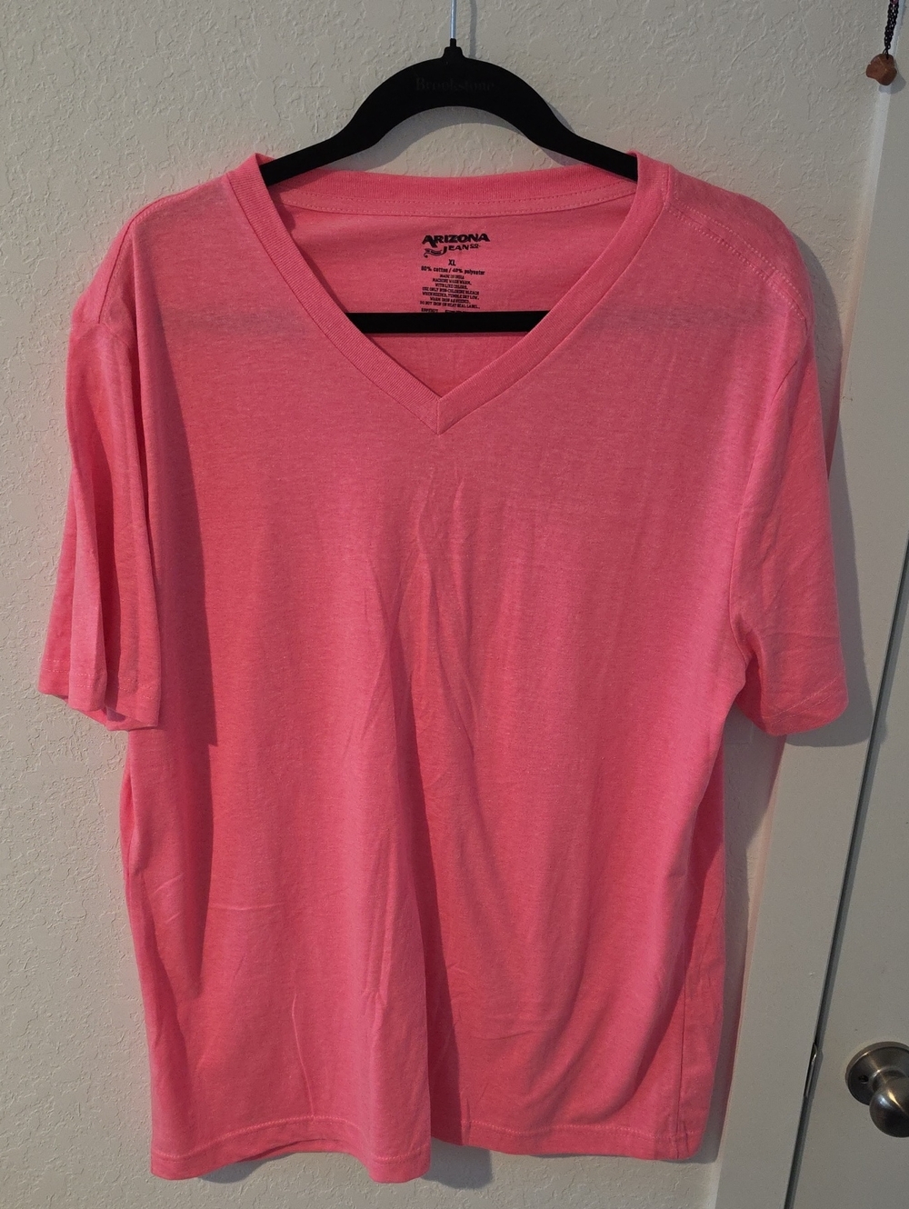 Arizona Jean Company Men’s V-Neck T-Shirt - Bright Pink
